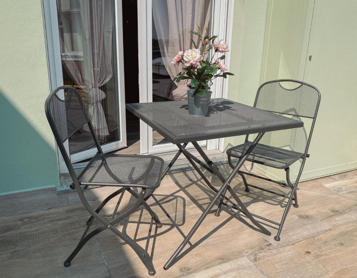 WellHome Asti Esterno foto