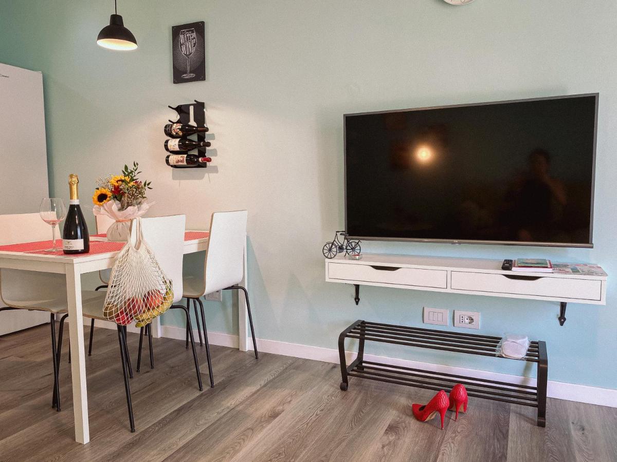 WellHome Asti Esterno foto